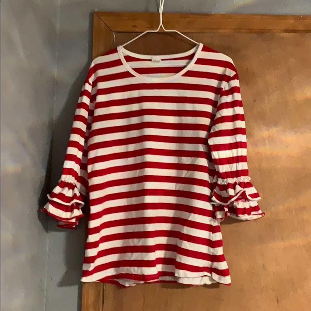 Red and white stripe ruffle sleeve top